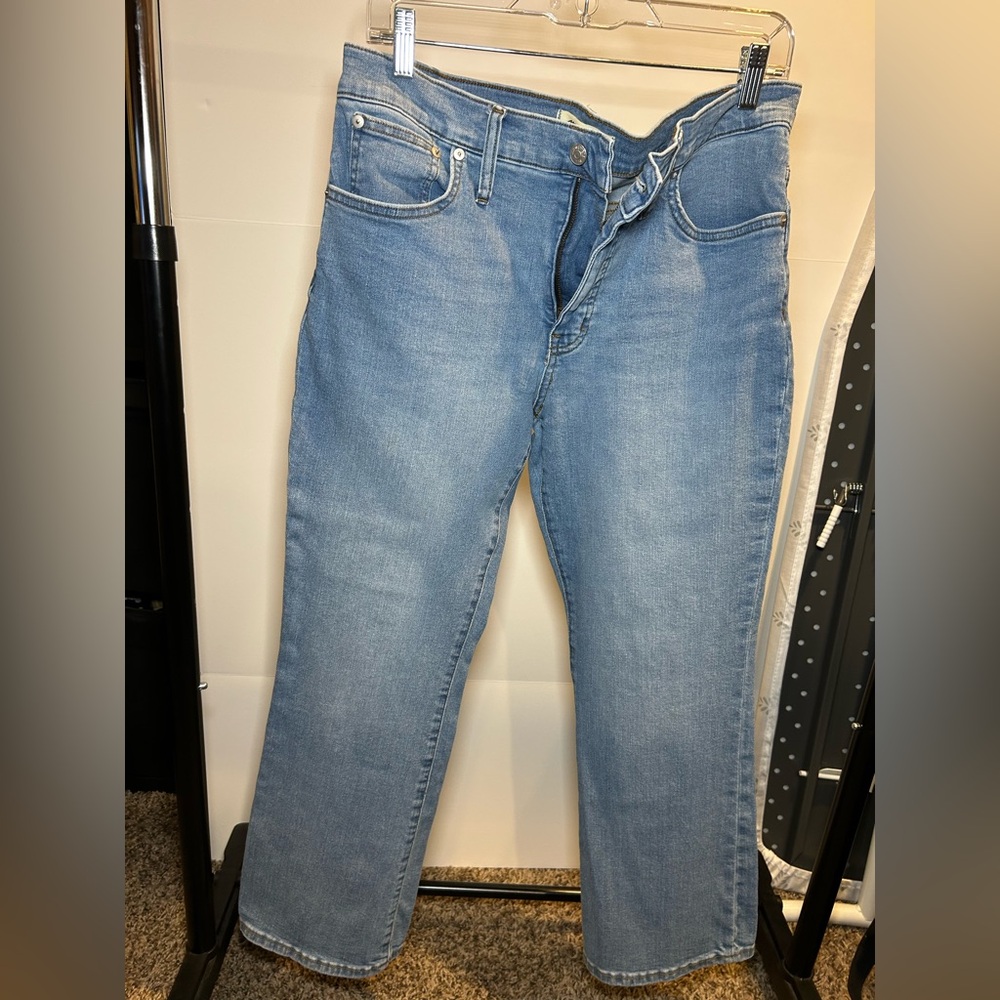Madewell Mid-Rise Kick Out Jeans with Light Wash